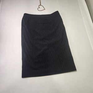 ✨️Worthington Navy Pinstripe Pencil Skirt Size 12 Career Sophistication